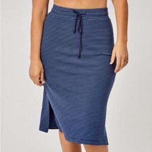 Carve Designs Addie Navy Bayside Stripe Jersey Knit Midi Skirt Size Large